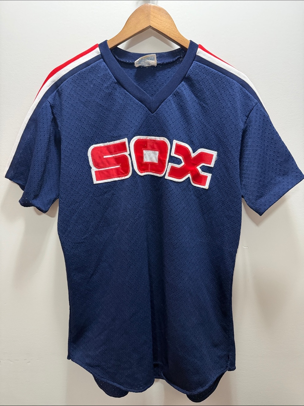 Vintage 80s Chicago White Sox  Mesh Baseball Jersey Made in USA Size L 31x23